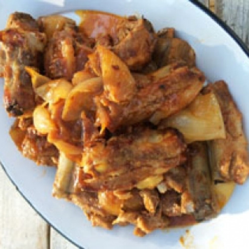 Costillias de cerdo breseadas y glaseadas