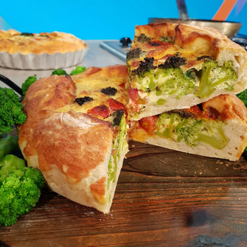 Pastel de brócoli con masa de pizza