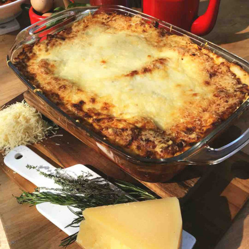 LASAGNA CON CARNE, JAMÓN Y QUESO