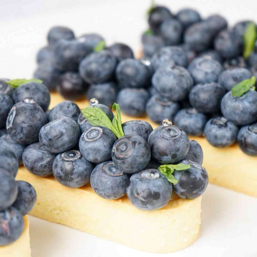 TARTA DE LIMÓN Y ARÁNDANOS