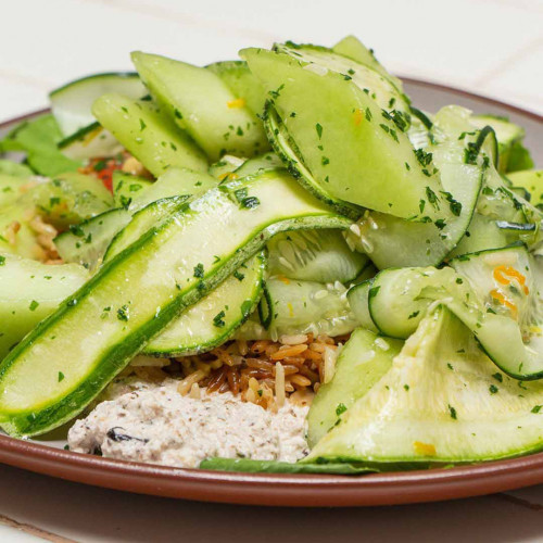 ARROZ FRITO CON QUESO, PRODUCTOS DE ESTACIÓN Y GARBANZOS EN CONSERVA