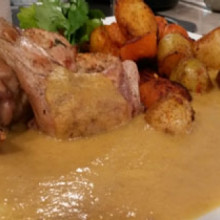 Conejo a la cacerola con puré