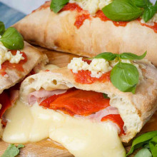 CALZONE NAPOLITANO