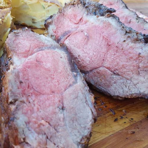 Bife de chorizo al trapo con tortilla de papas