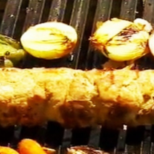 Carré de cerdo relleno y matambrito de cerdo crocante