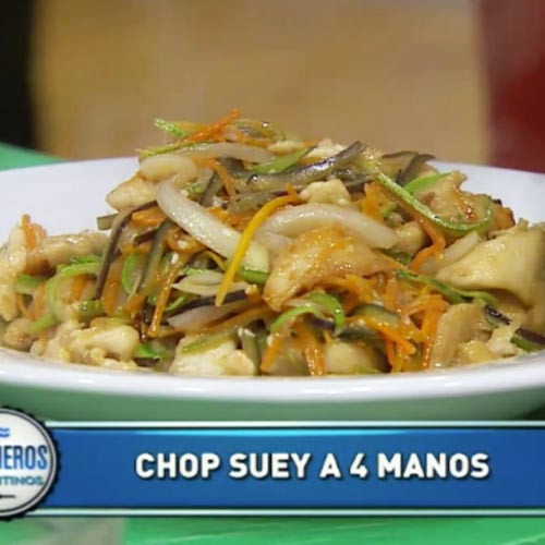 Chop suey de pollo taiwanés con salsa agridulce