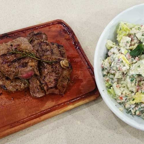 Corazón de cuadril con ensalada de trigo burgol