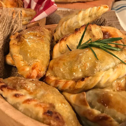 Empanadas salteñas con masa casera