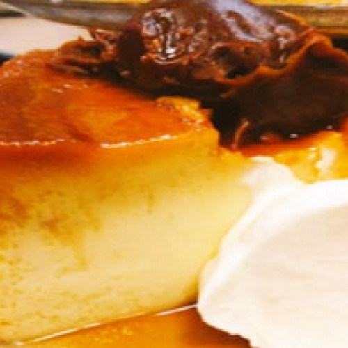 Flan casero y esencia de vainilla casera