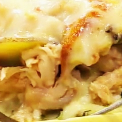 Lasagna de pollo, papa y acelga