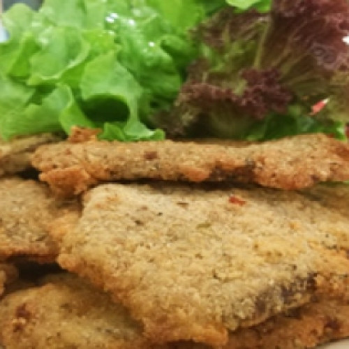 Milanesa de lengua, lengua a la vinagreta y lengua thoné