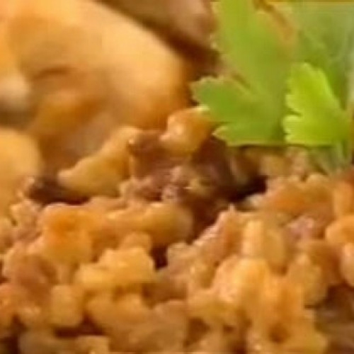 Nuevo año judío con recetas típicas increíbles: Farfalaj con pollo y Leicaj de miel