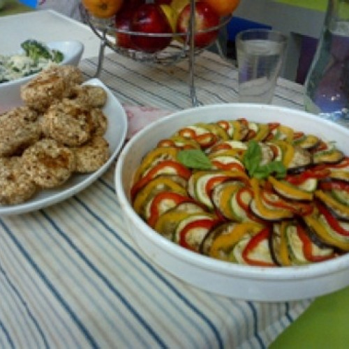 Nutrición infantil, croquetas de pollo y ratatouille