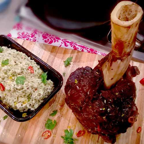 Ossobuco entero al vino tinto con risotto cremoso