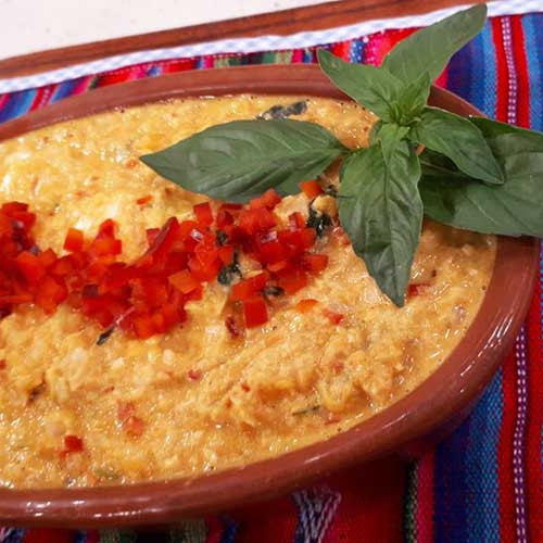 Receta regional norteña, humita en olla con salsa picante