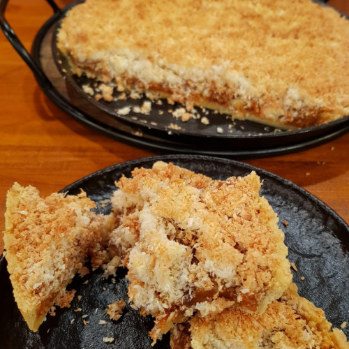 Tarta de coco y dulce de leche