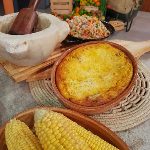 Pastel de choclo con ensalada de quinoa