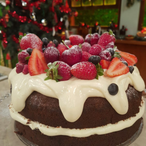 Torta de chocolate, frutos secos y coco