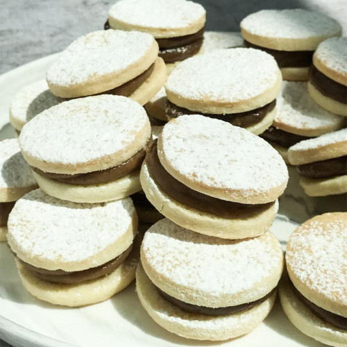 ALFAJORES DE DULCE DE LECHE DE BANANA