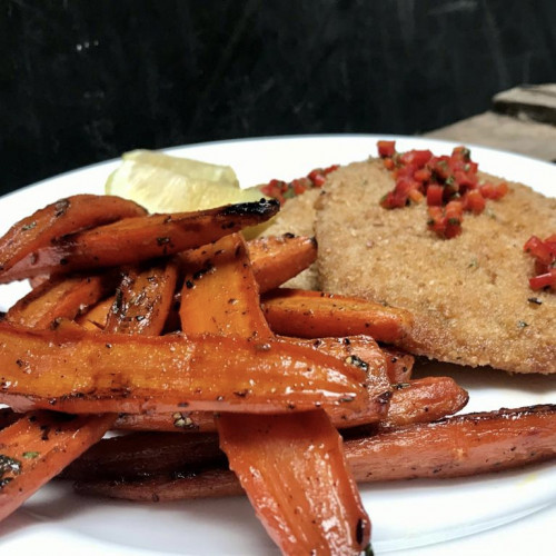 MILANESAS DE CERDO CON VERDURAS HORNO