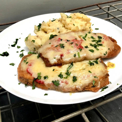 MILANESAS DE BERENJENAS CON PURÉ DE PAPAS Y COLIFLOR