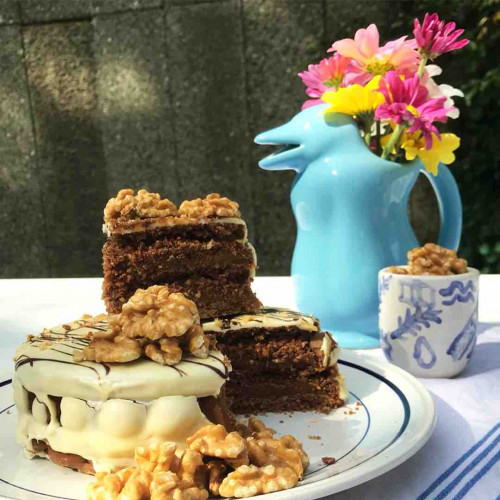 TORTA ALFAJOR TRIPLE CON NUEZ