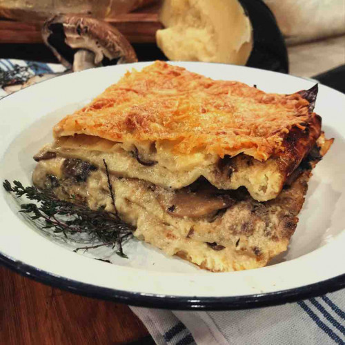 LASAGNA DE QUESOS Y HONGOS