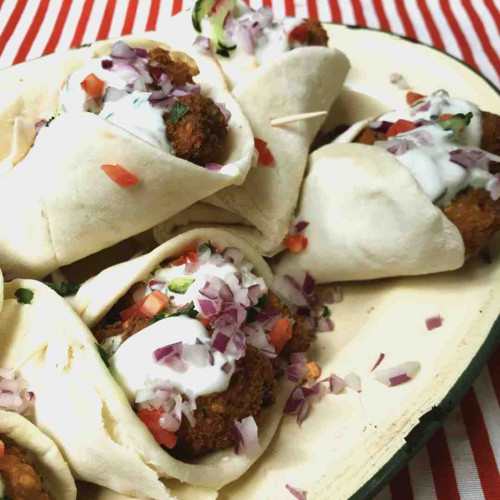 FALAFEL CON PAN PITA