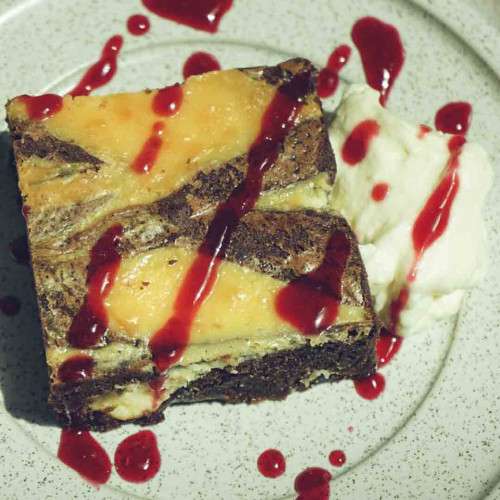 CHEESECAKE BROWNIE DE FRAMBUESA