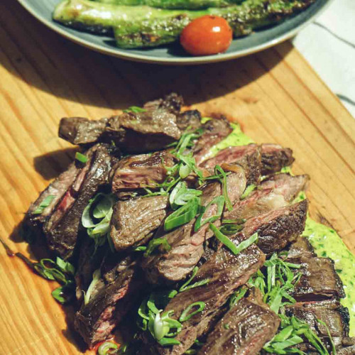 ENTRAÑA A LA CHAPA CON ENSALADA