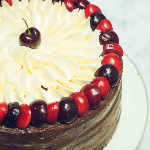 TORTA DE CHOCOLATE Y CEREZA