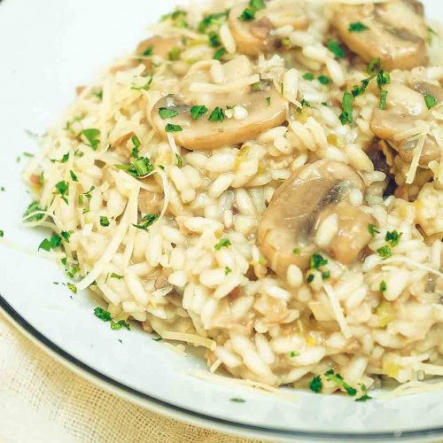 RISOTTO DE HONGOS Y PANCETA