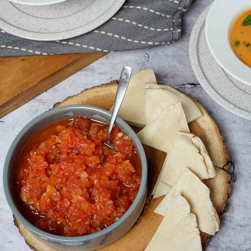 SHAKSHUKA, CHUTNEY DE TOMATE Y GAZPACHO