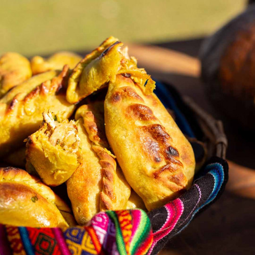 EMPANADAS BOLIVIANAS