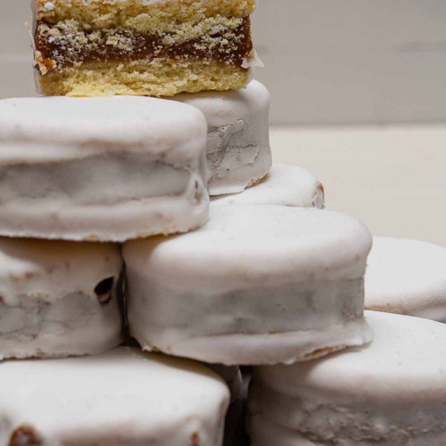 ALFAJORES, BANANITAS Y BOCADITOS DE MENTA