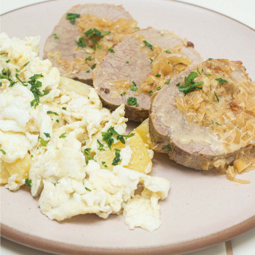 PECETO AL HORNO CON REVUELTO DE PAPAS