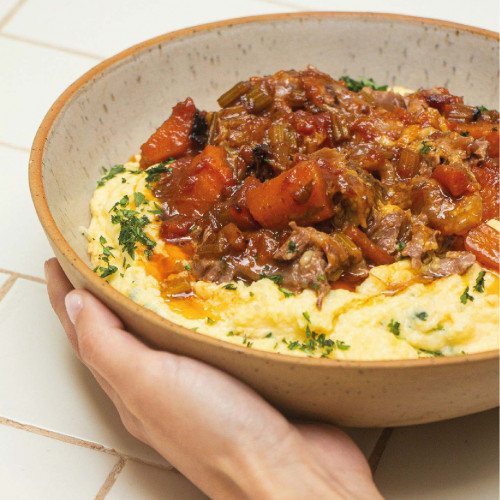 OSOBUCO CON POLENTA A LA TABLA