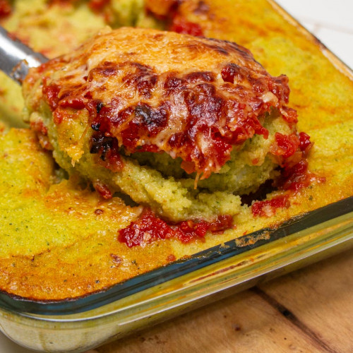 POLENTA VERDE GRATINADA CON SALSA