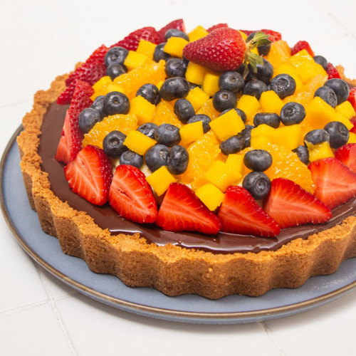 TARTA DE COCO Y FRUTAS DE ESTACIÓN