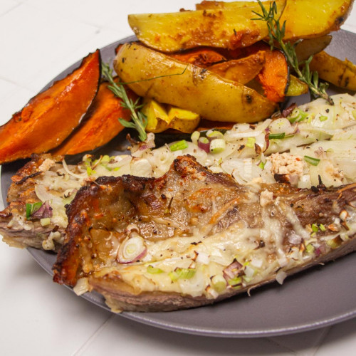 MATAMBRE A LA LECHE CON VERDURAS AL HORNO