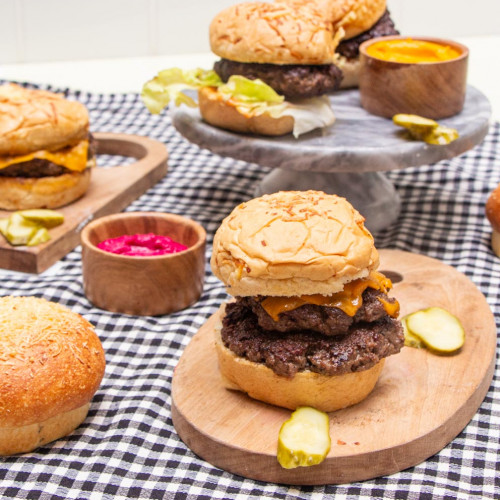 HAMBURGUESAS CON PAN DE PAPA