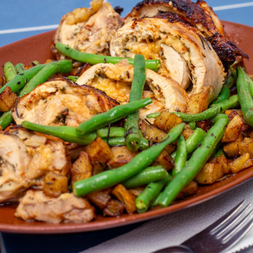 POLLO RELLENO CON VEGETALES GLASEADOS