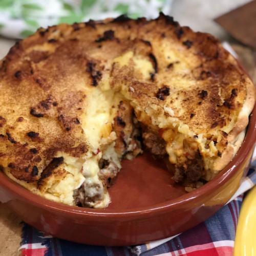 Pastel de papa con masa