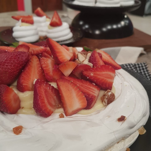 Pavlova con frutillas