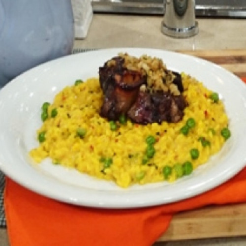 Risotto de choclo y arvejas con ossobuco