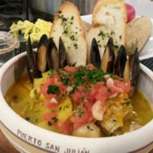 Sopa de mejillones y róbalo