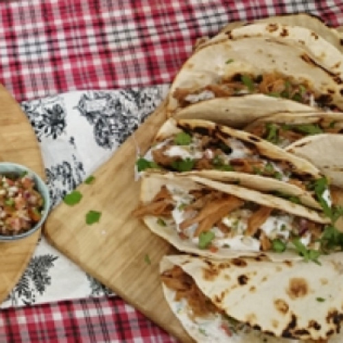 Tacos de bondiola braseada