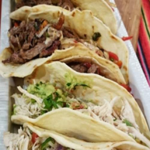 Tacos de cuadril a cuatro manos