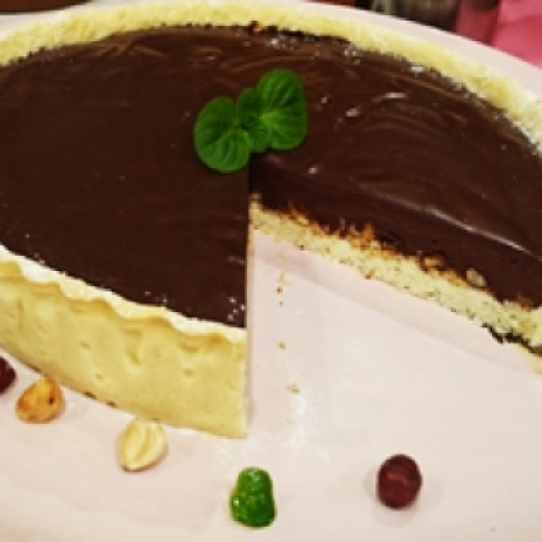 Tarta de chocolate y avellanas