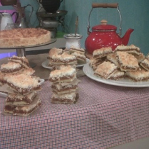 Tarta de coco y dulce de leche